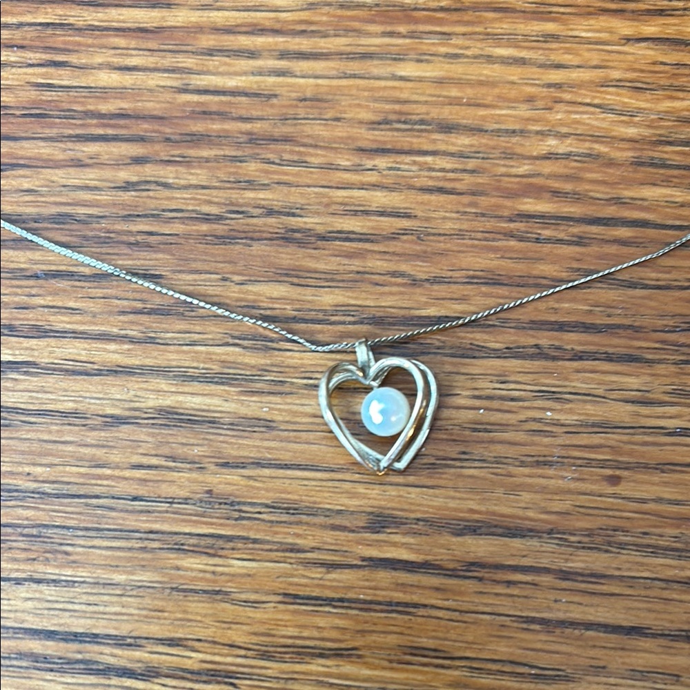Gold and White Heart Pendant Necklace